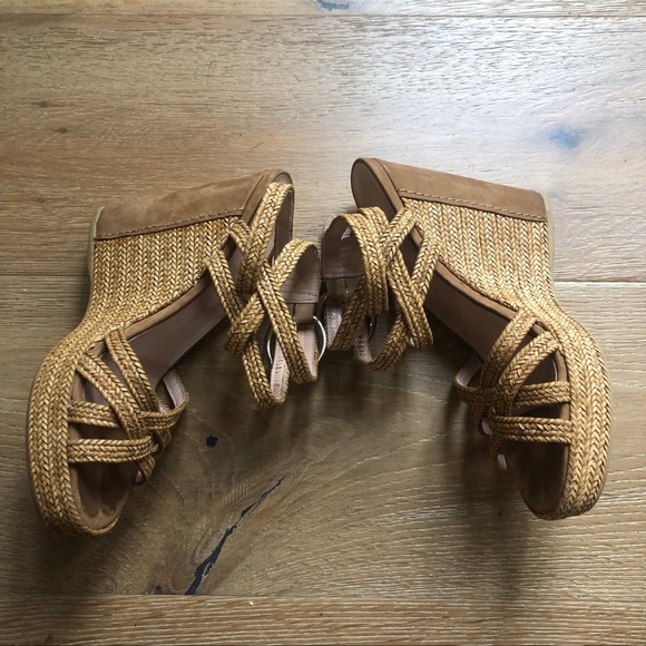 STUART WEITZMAN Rein Braided Tan Wedge Sandalssz 8.5 price firm! - Picture 10 of 11